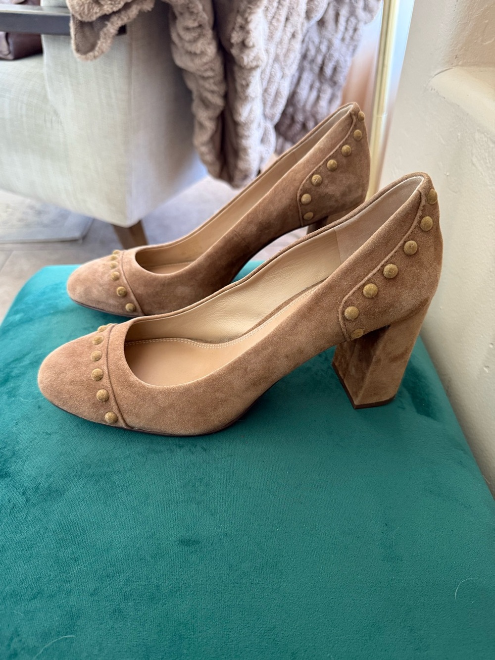 Tory Burch Colt Women’s Suede Block Heel Pumps in light brown with Stud Detail